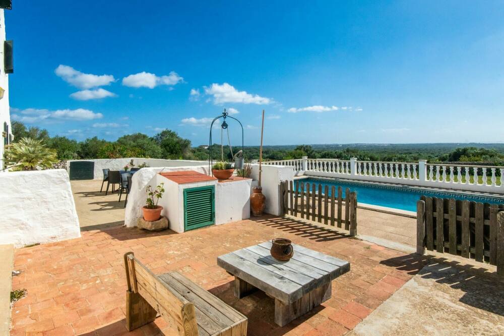 Photo of Outdoor in Mahon