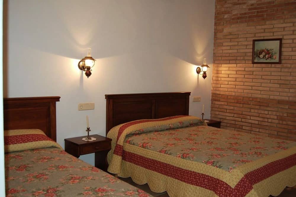 Photo of Bedroom in Camos