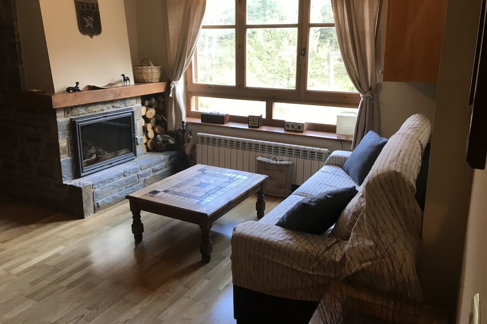 Photo of Livingroom in La Coma I la Pedra