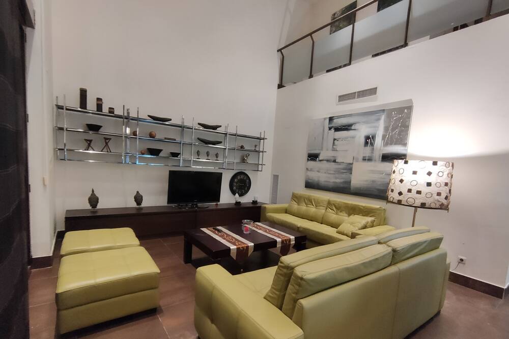 Photo of Livingroom in Las Ventas con Pena Aguilera