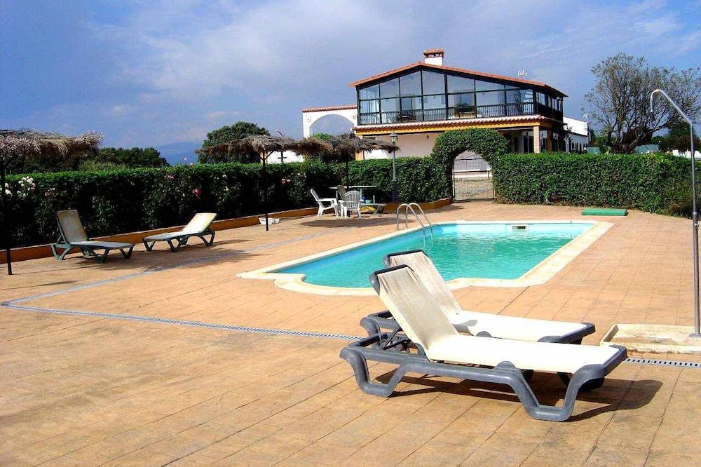 Photo of Outdoor in Serradilla