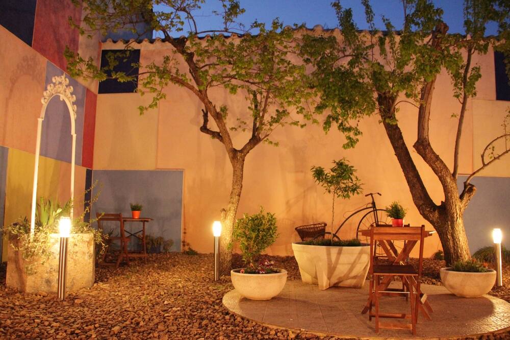 Photo of Patio Balcony in Valdepenas