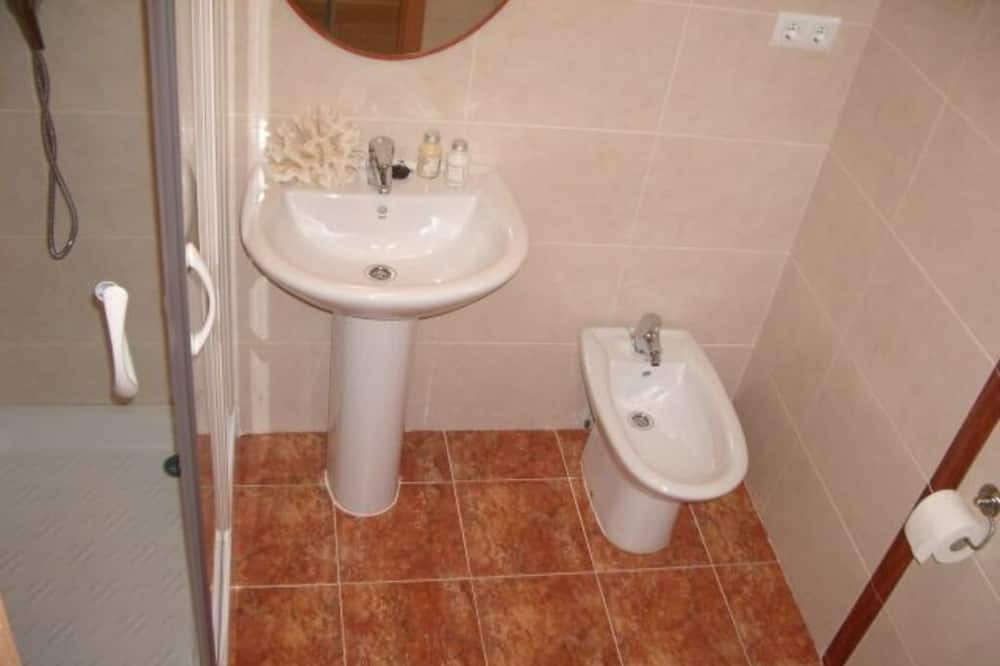 Photo of Bathroom in Puig