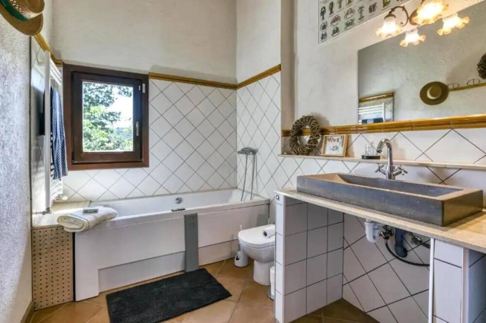 Photo of Bathroom in Sant Ferriol