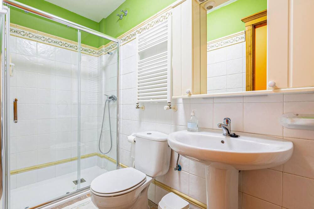 Photo of Bathroom in Ferrol