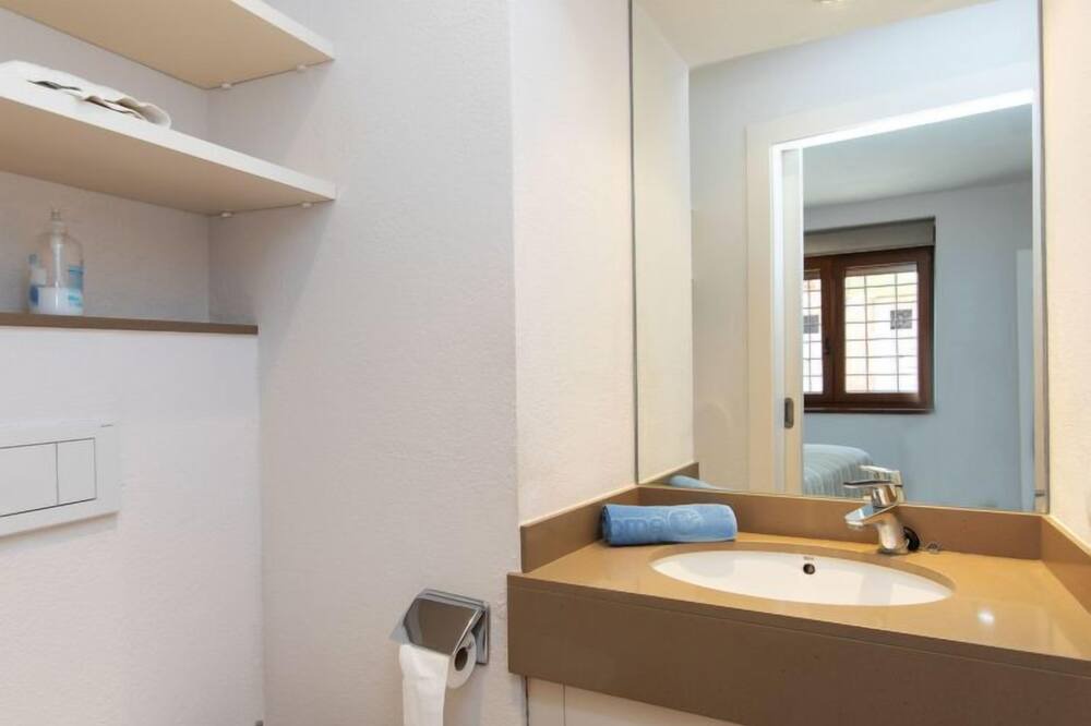 Photo of Bathroom in Fonteta