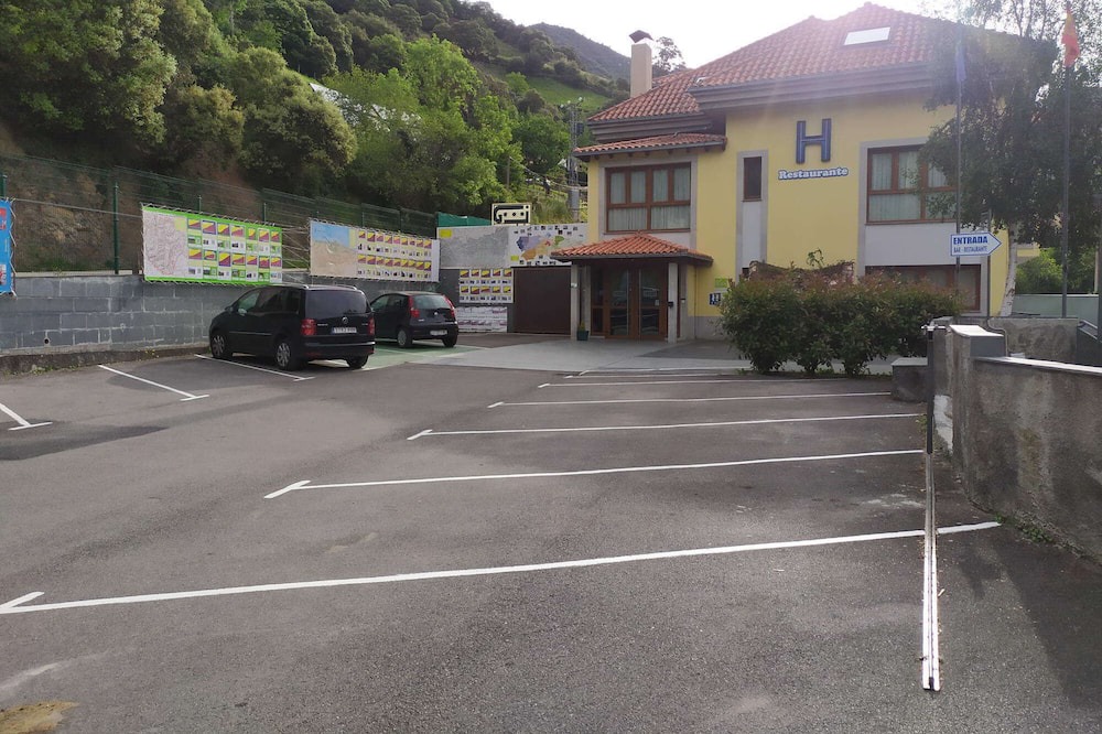 Photo of Others in Pola de Lena