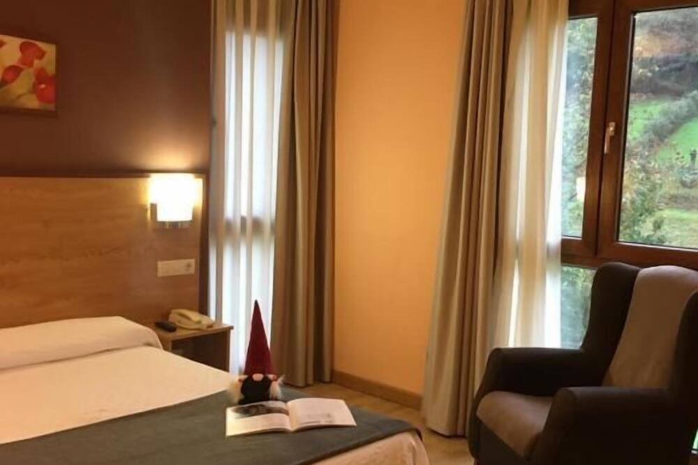 Photo of Bedroom in Pola de Lena