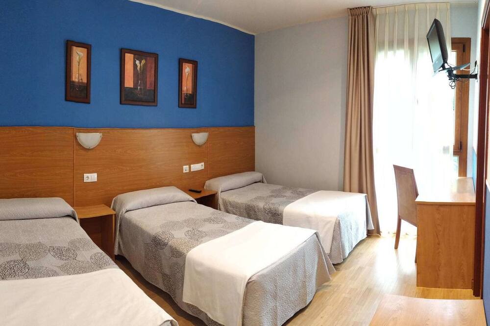Photo of Bedroom in Pola de Lena