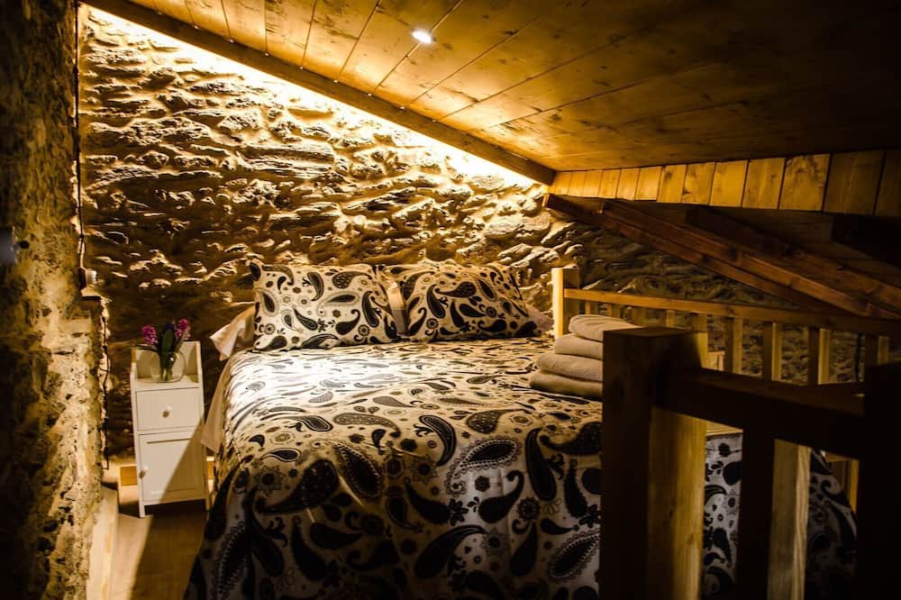 Photo of Bedroom in Doade