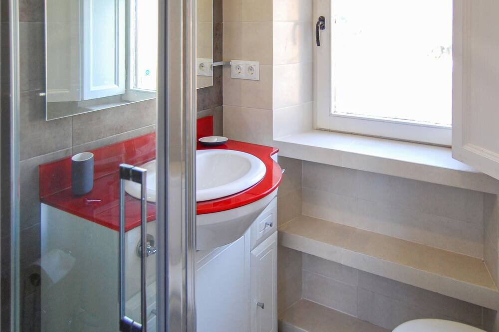 Photo of Bathroom in Penamellera Baja