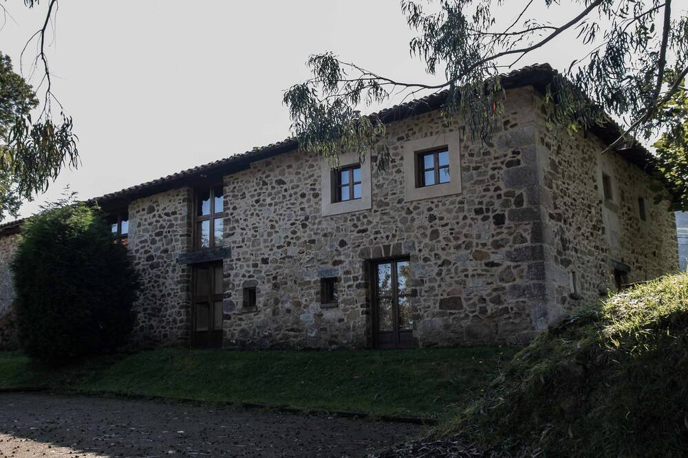 Photo of Outdoor in Prado