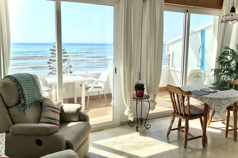 Photo of Livingroom in El Toyo