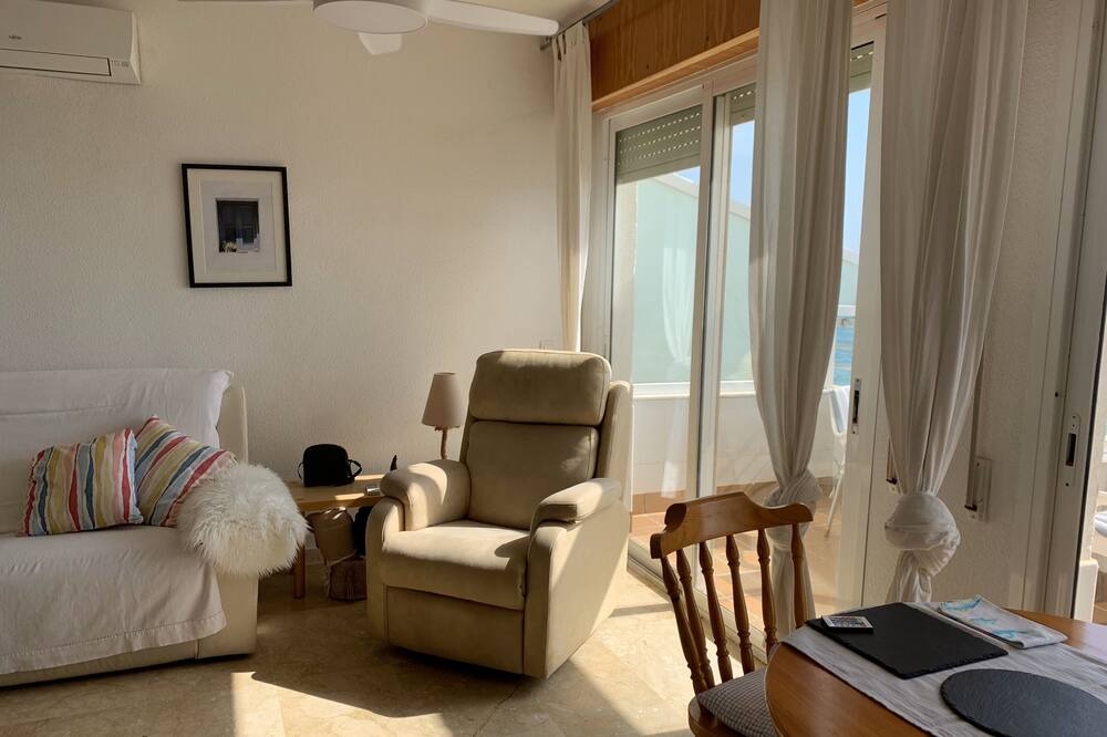 Photo of Livingroom in El Toyo