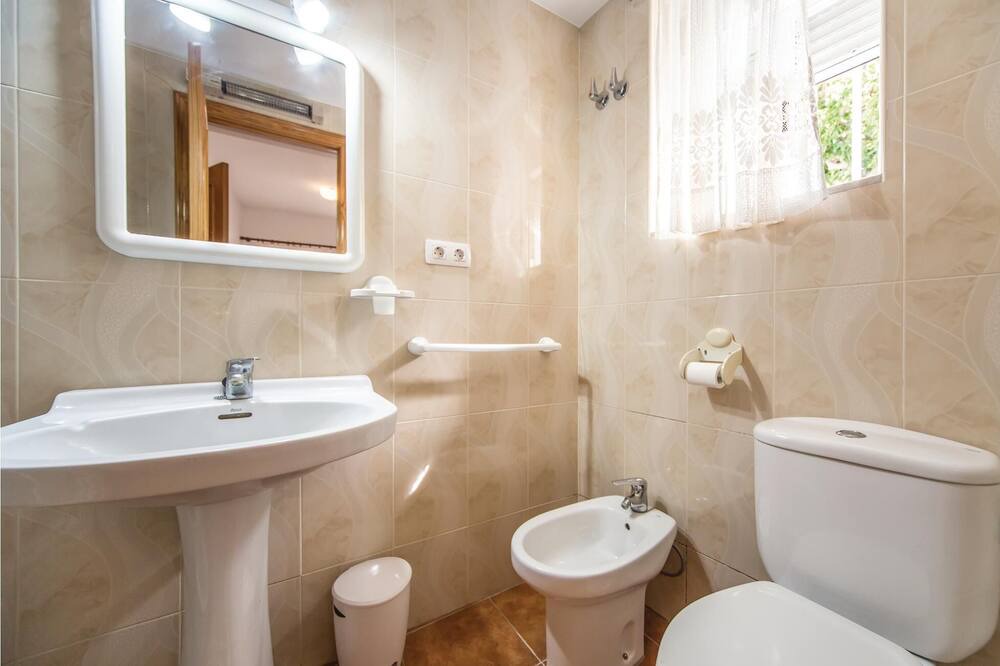 Photo of Bathroom in Benicassim