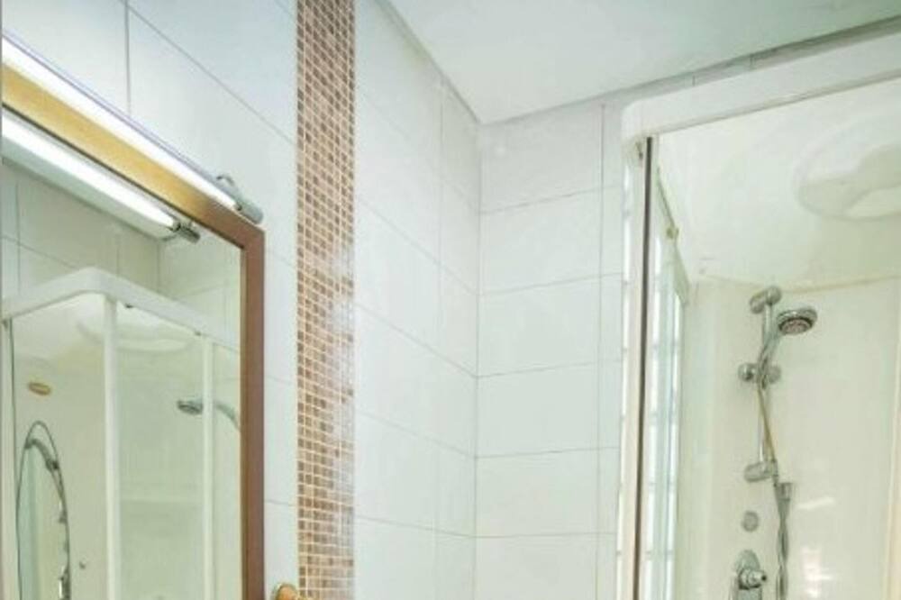 Photo of Bathroom in La Coruna