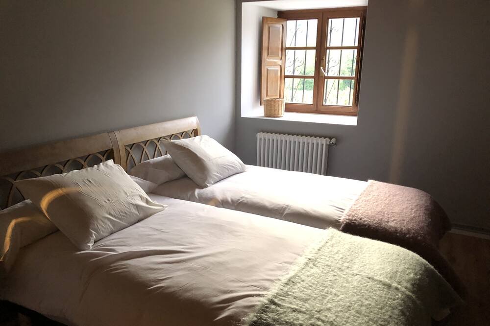 Photo of Bedroom in Mera de arriba
