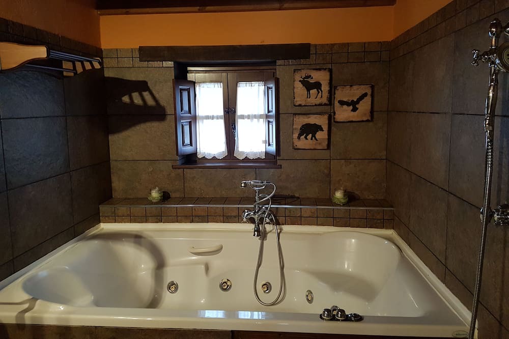 Photo of Bathroom in Quiros