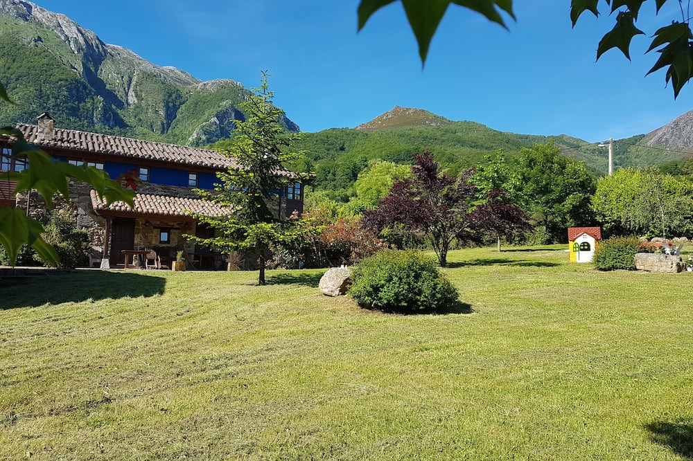 Photo of Outdoor in Quiros