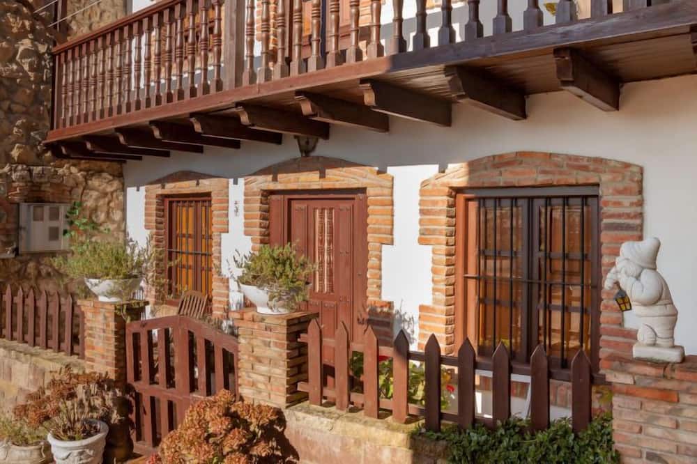 Photo of Outdoor in Cobijon