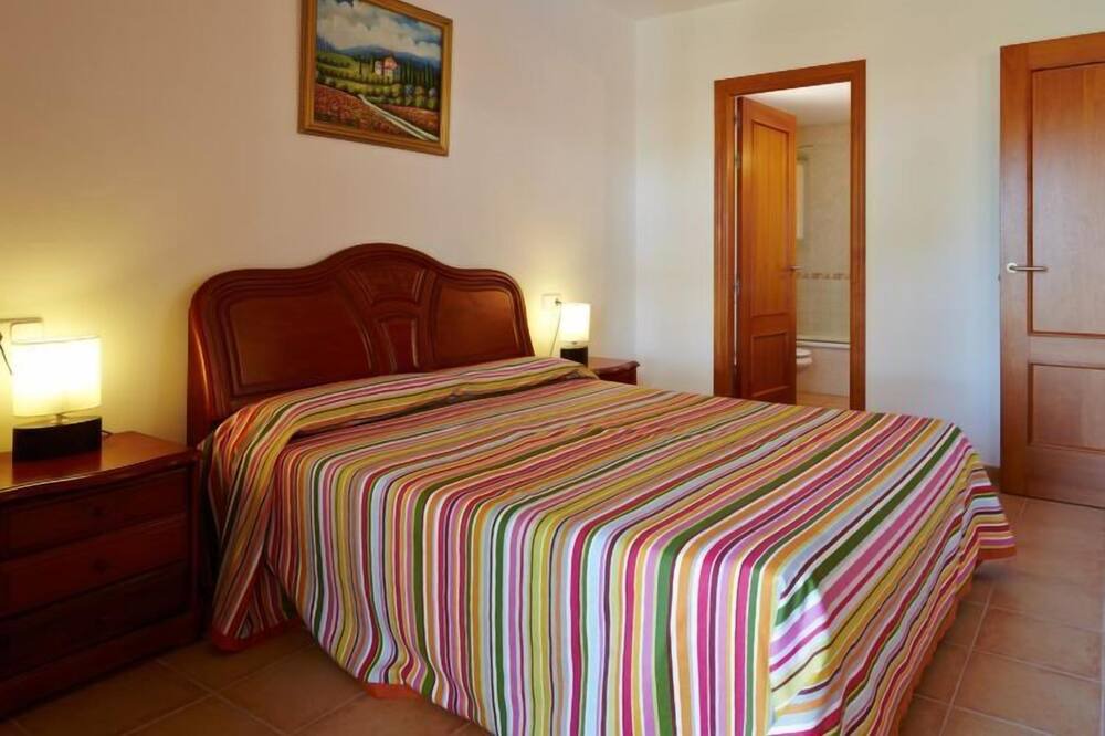 Photo of Bedroom in Pals