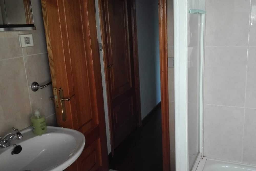 Photo of Bathroom in Grandas de Salime