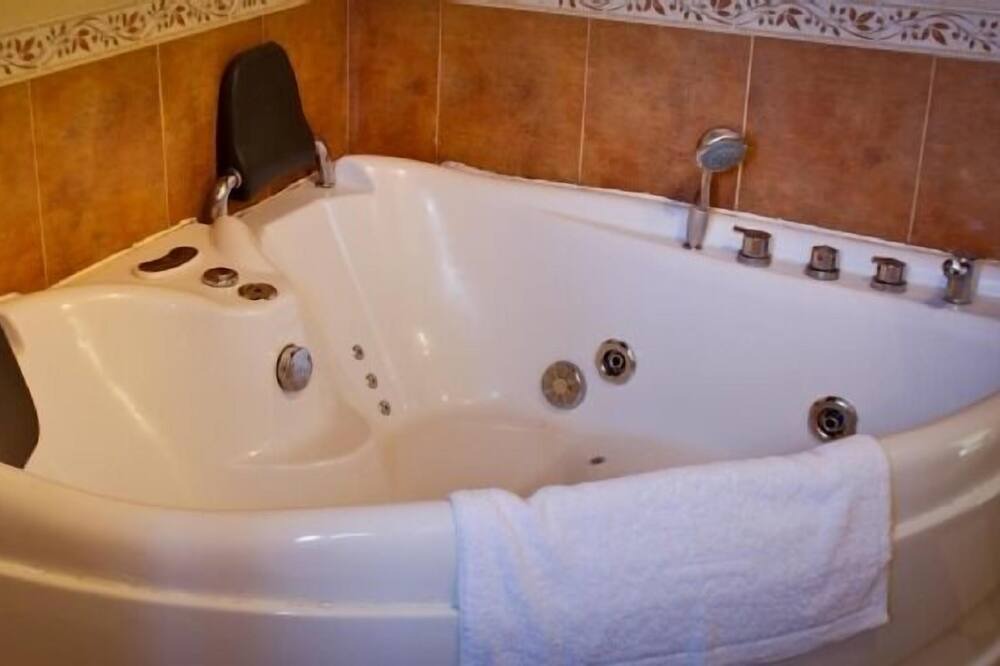 Photo of Bathroom in Sebreno