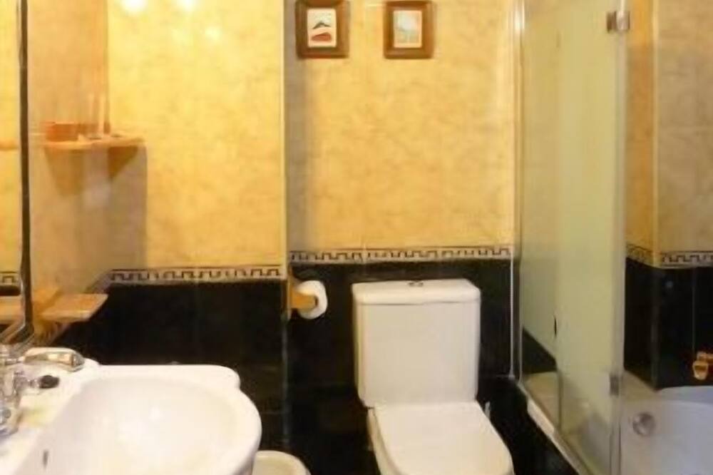 Photo of Bathroom in Sebreno
