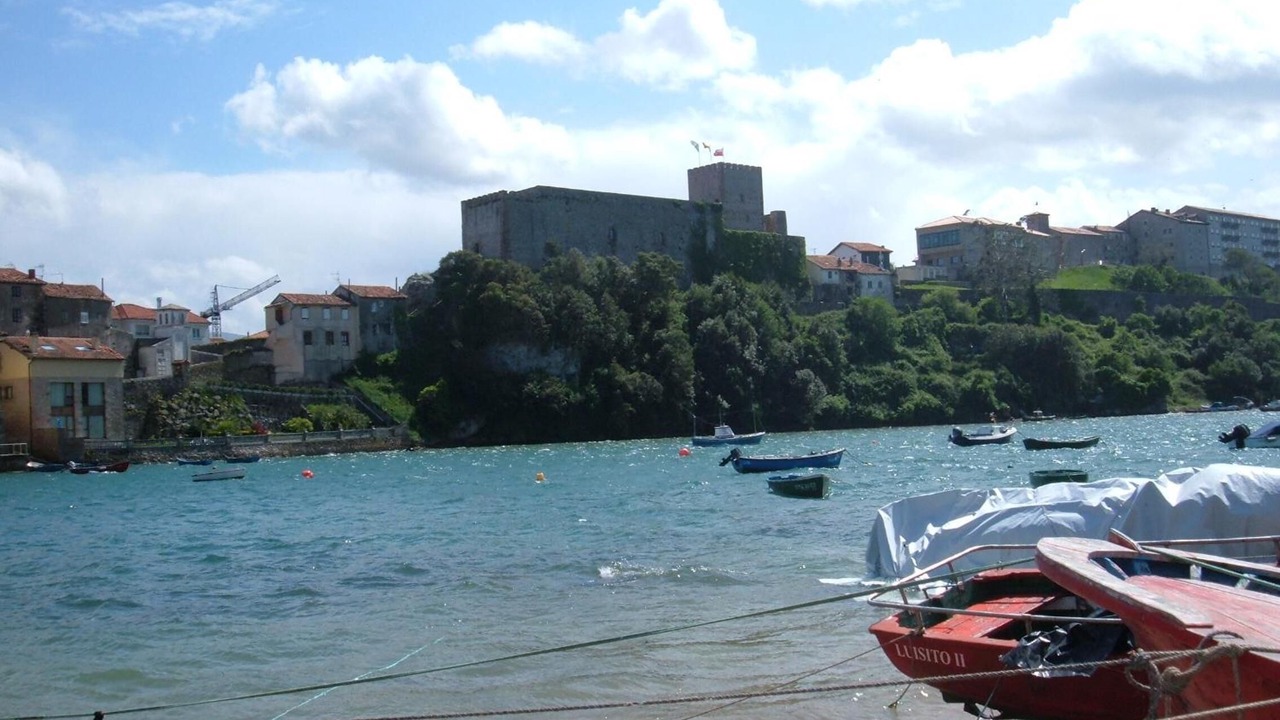 Photo of Others in San Vicente de la Barquera