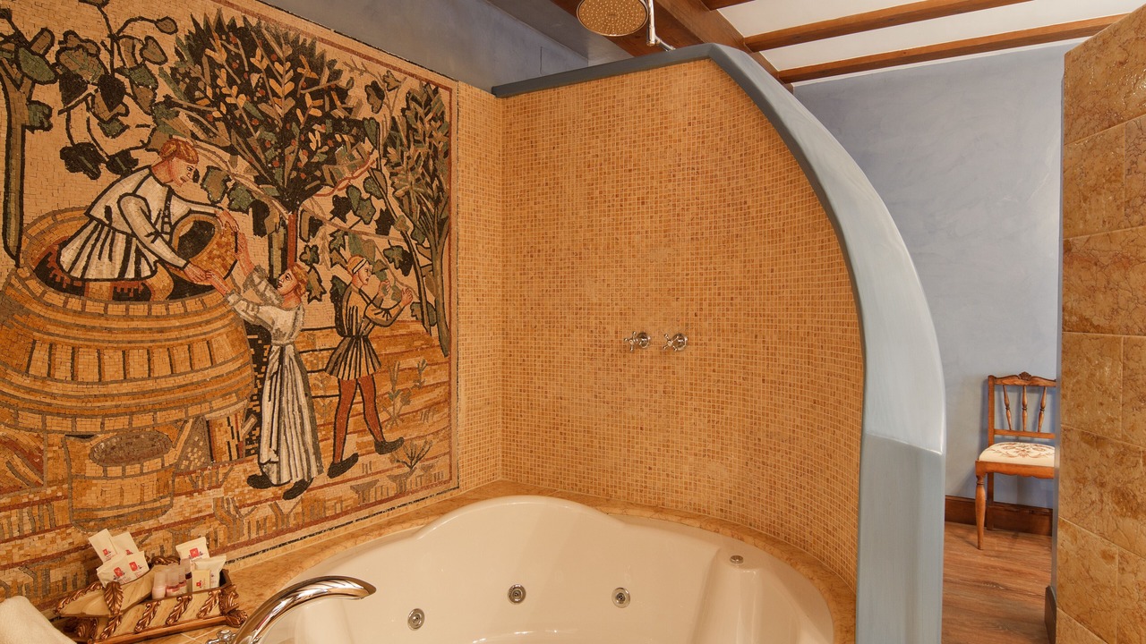 Photo of Bathroom in Laguardia Old Town
