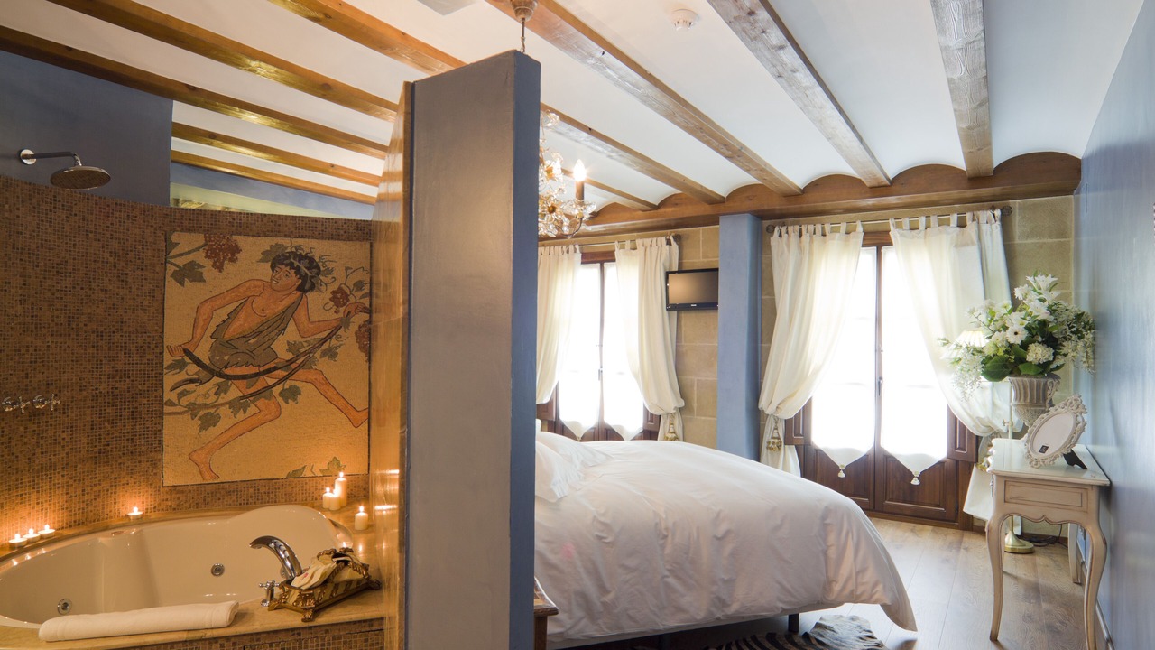 Photo of Bedroom in Laguardia Old Town