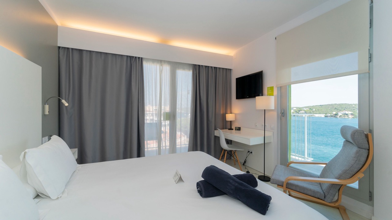 Photo of Bedroom in Es Castell