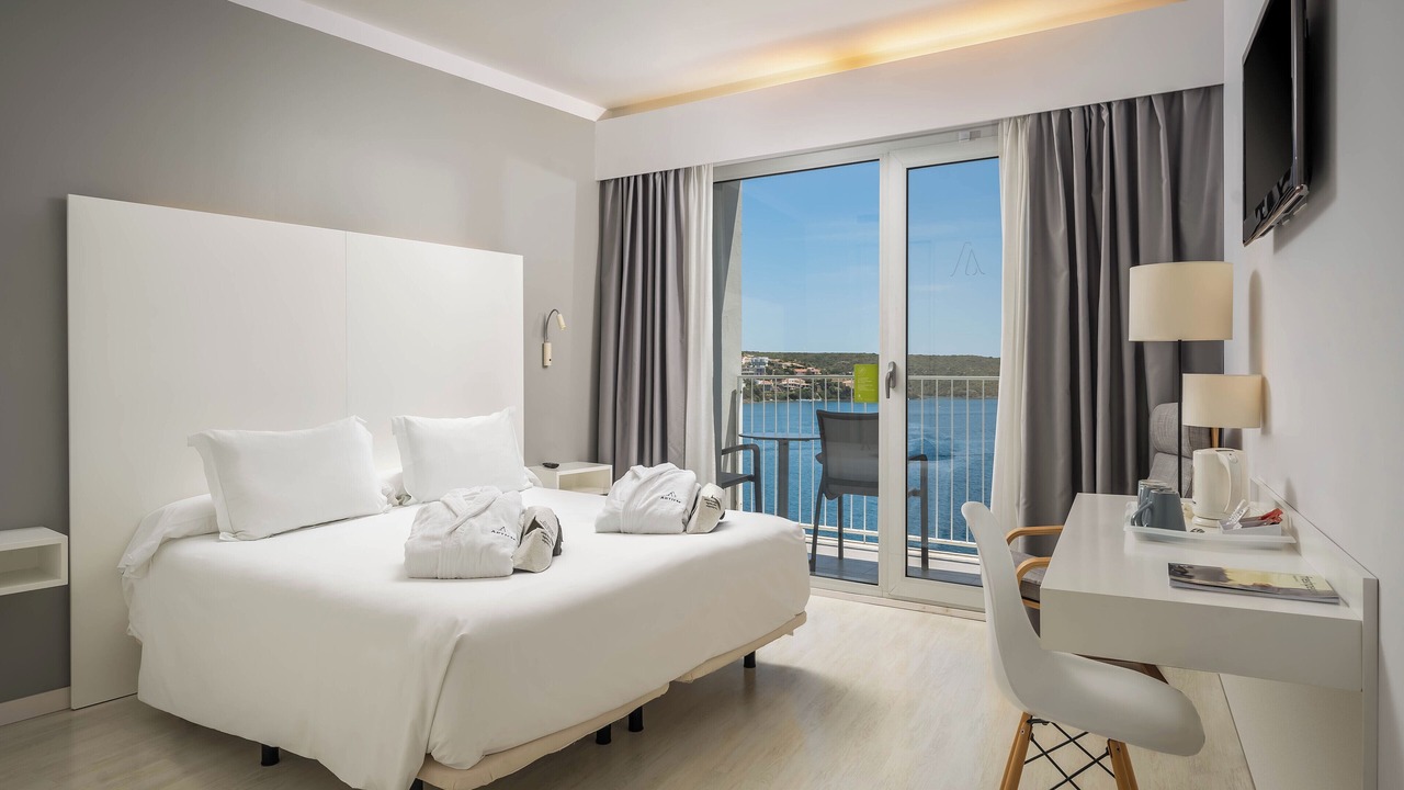 Photo of Bedroom in Es Castell
