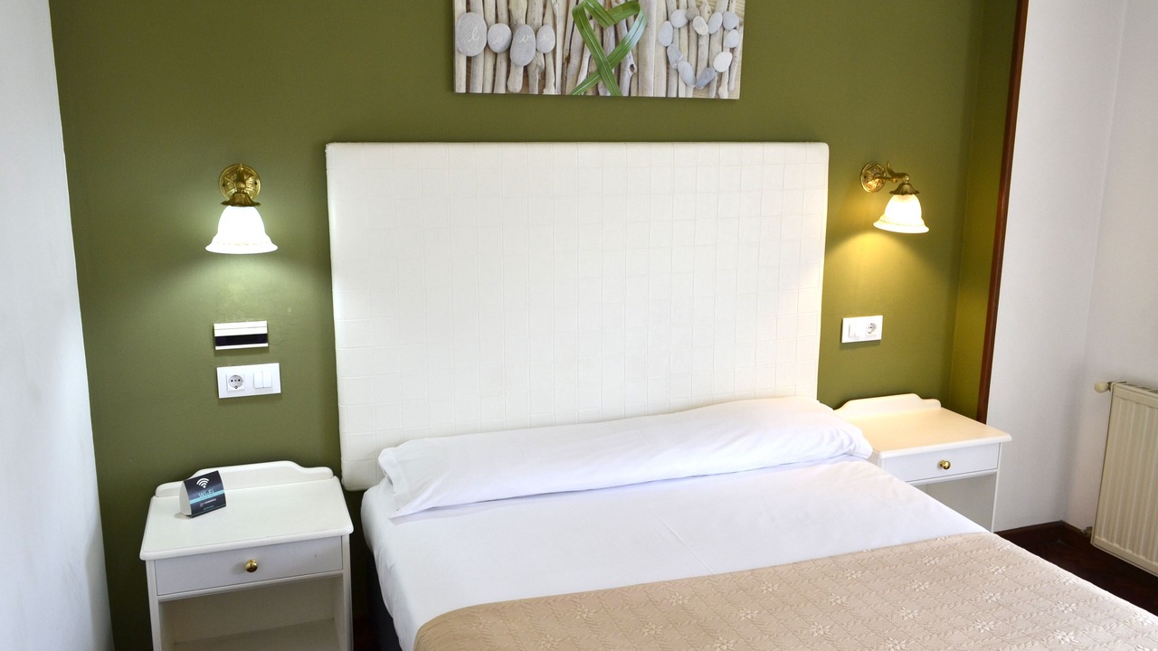Photo of Bedroom in Perillo