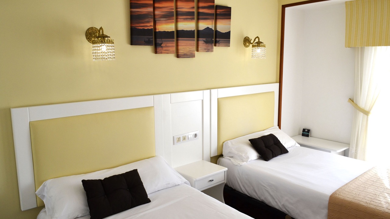 Photo of Bedroom in Perillo