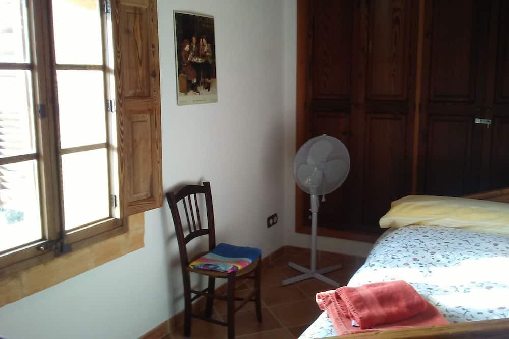 Photo of Bedroom in Estellencs