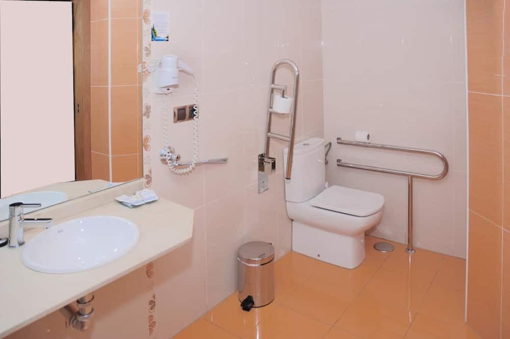 Photo of Bathroom in Arborbuena