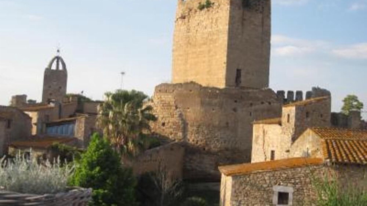 Photo of Outdoor in Peratallada