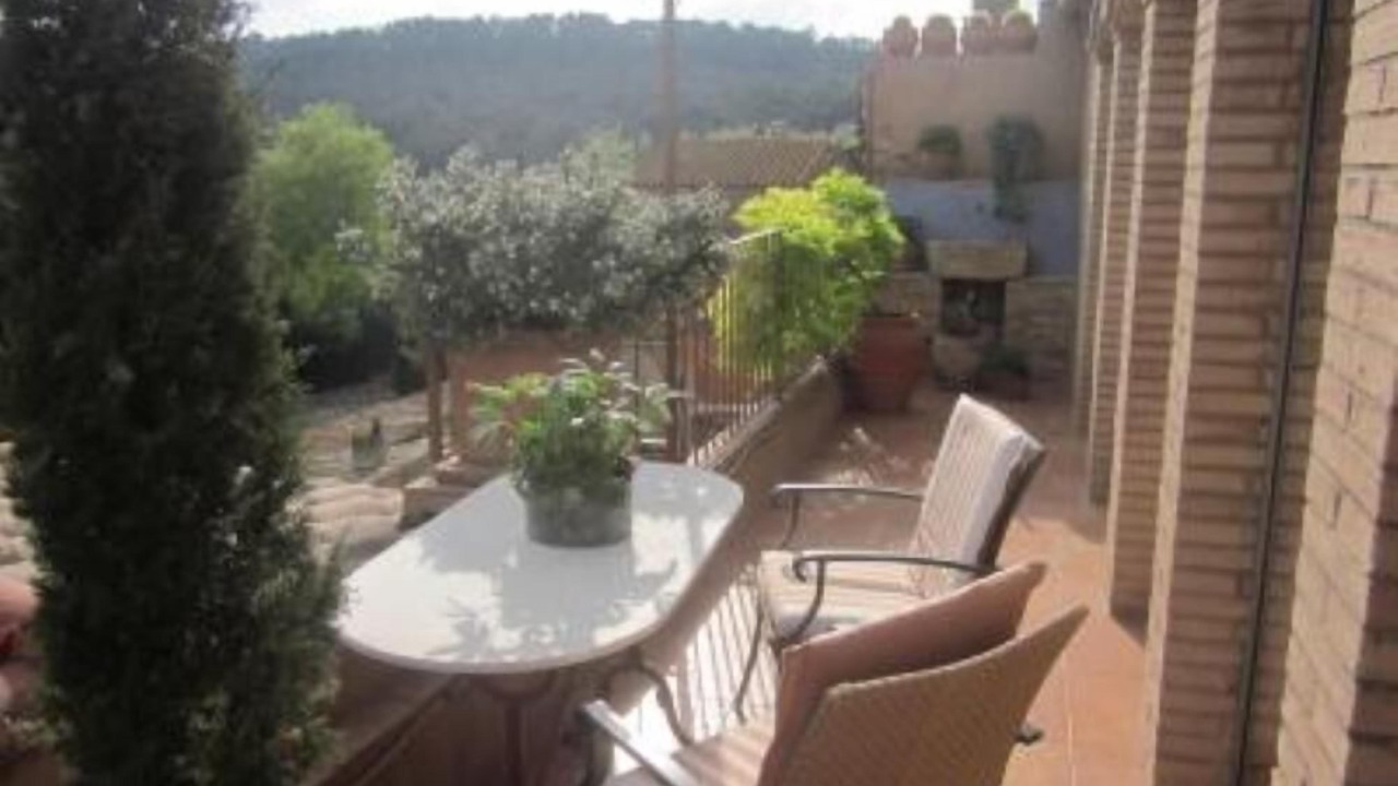 Photo of Outdoor in Peratallada
