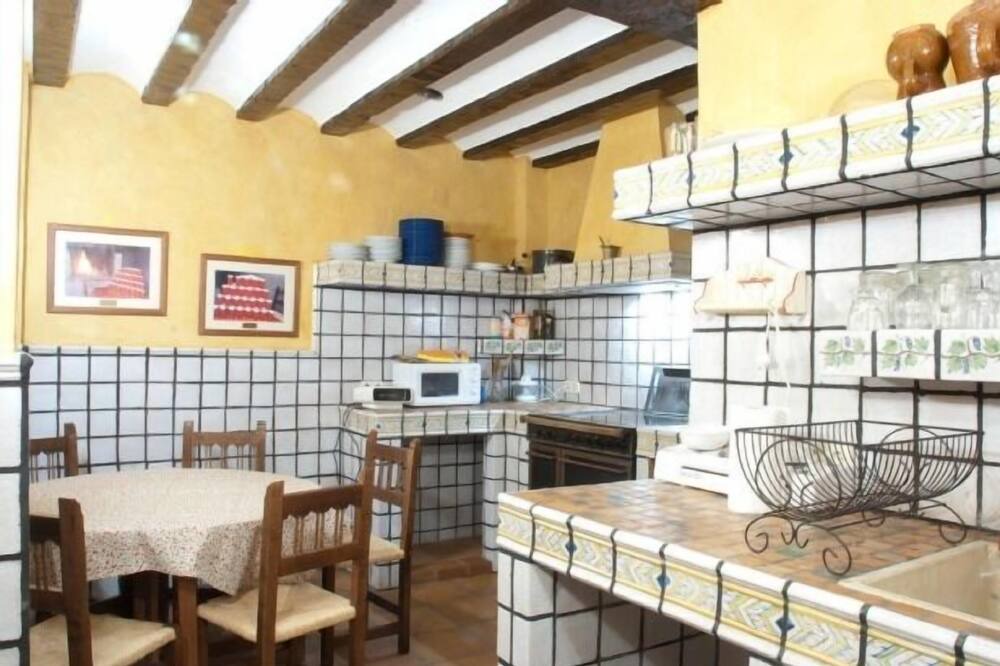 Photo of Kitchen in Badaran