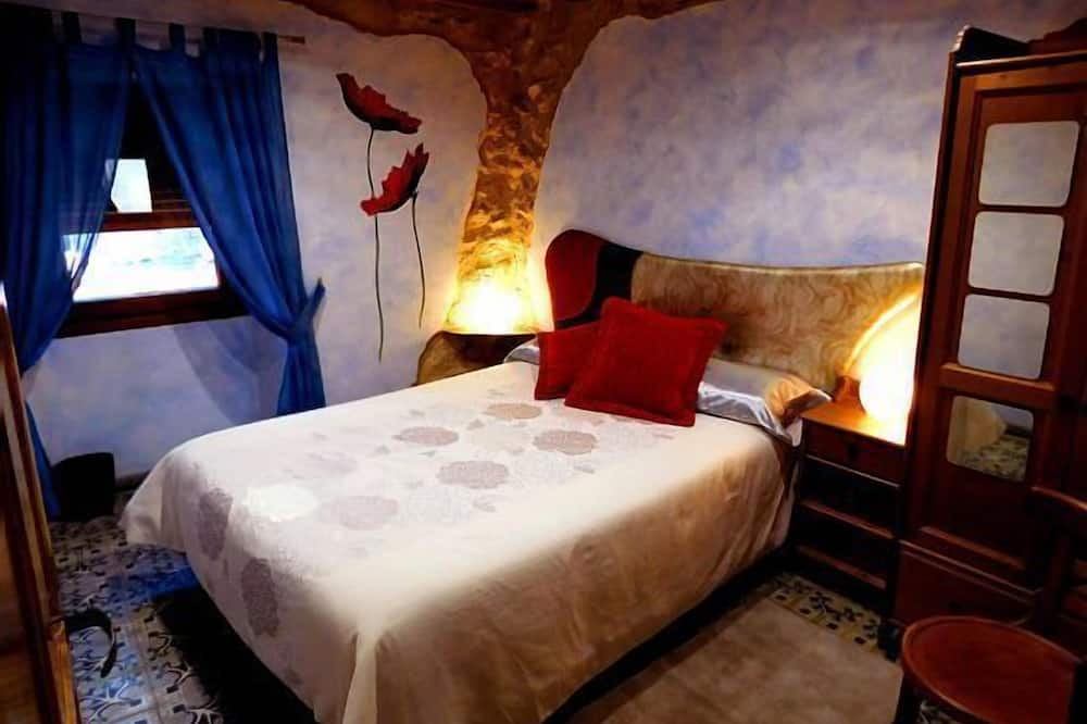 Photo of Bedroom in Tubilla del Lago