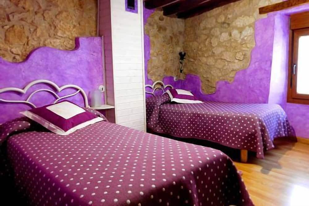 Photo of Bedroom in Tubilla del Lago