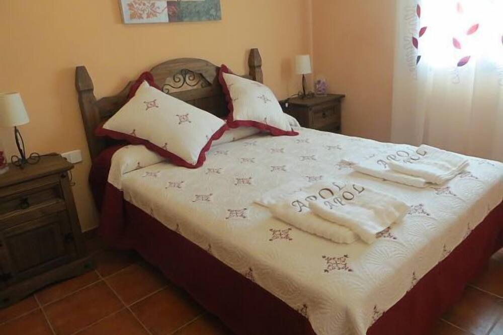 Photo of Bedroom in Lastras del Pozo