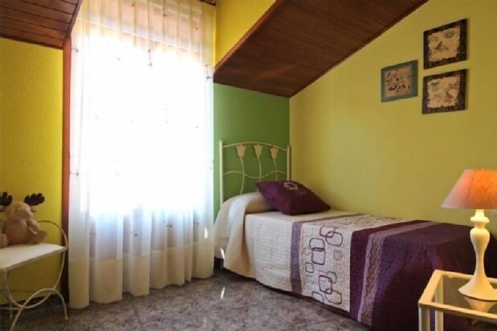 Photo of Bedroom in Espeja de San Marcelino