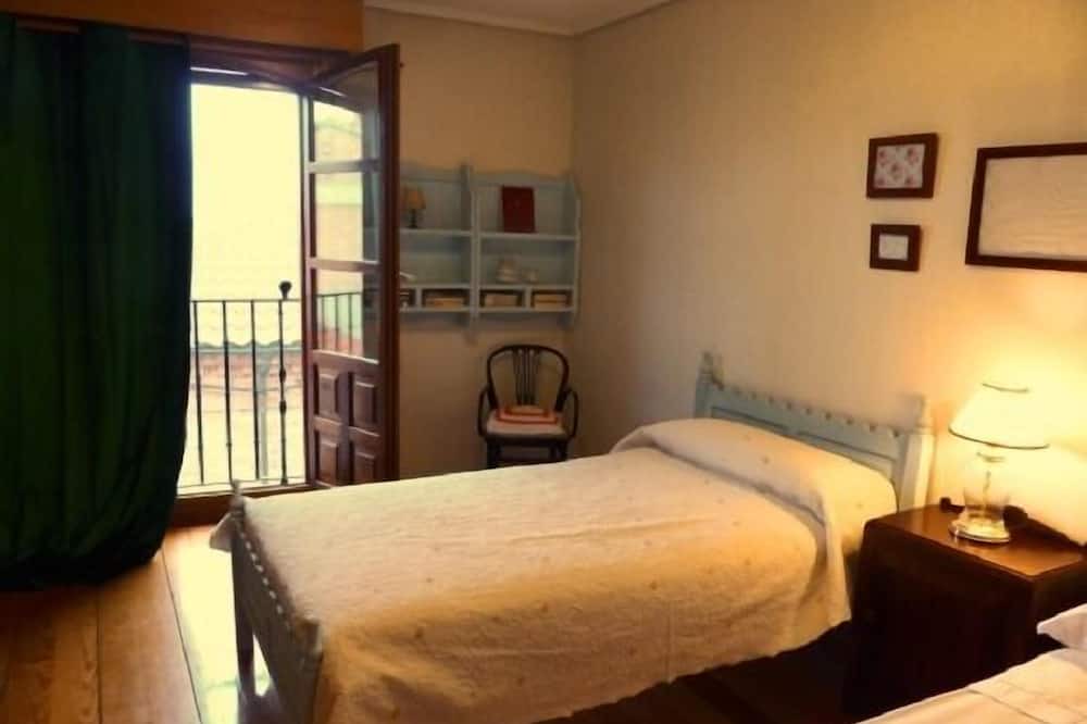 Photo of Bedroom in Badaran