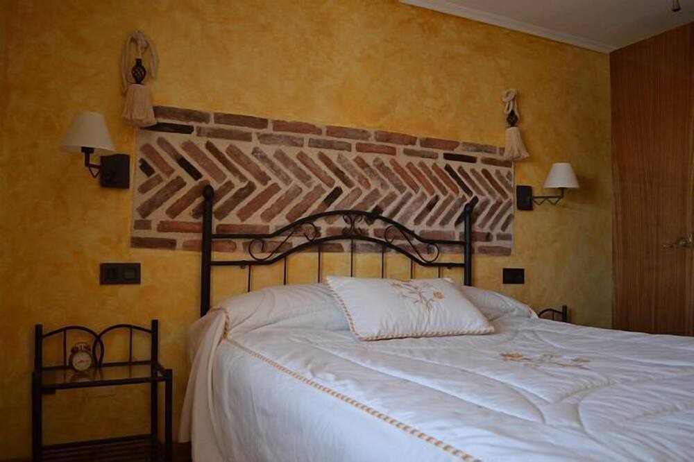 Photo of Bedroom in Aguilar de Campoo
