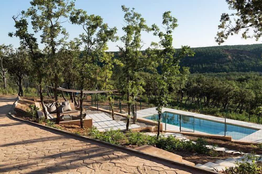 Photo of Outdoor in Castillejo de Mesleon