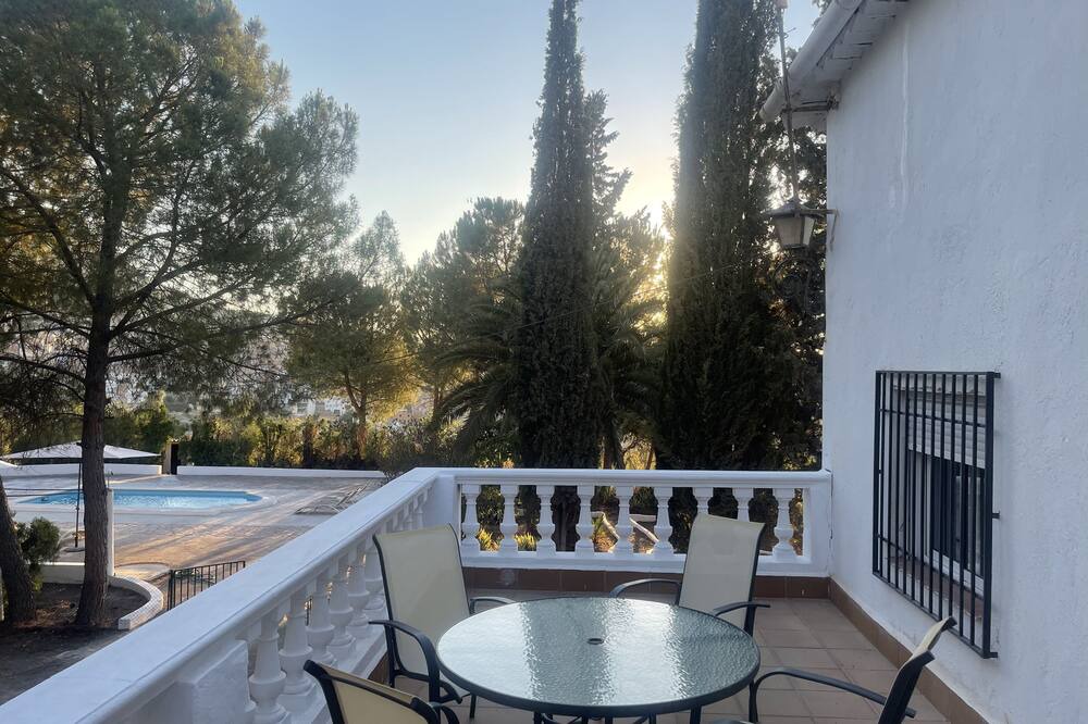 Photo of Patio Balcony in Quesada
