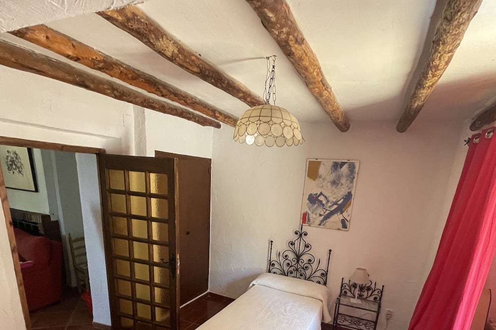 Photo of Bedroom in Quesada
