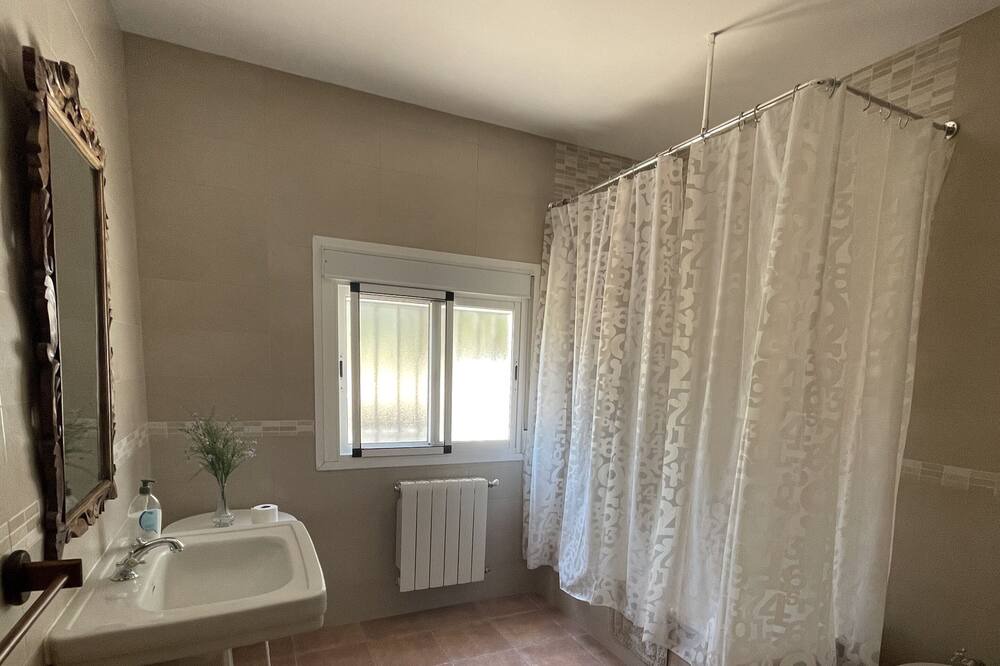 Photo of Bathroom in Quesada